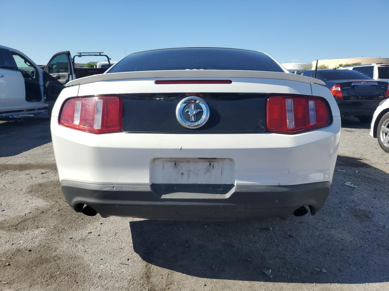 1ZVBP8AM2B5120793 2011 Ford Mustang