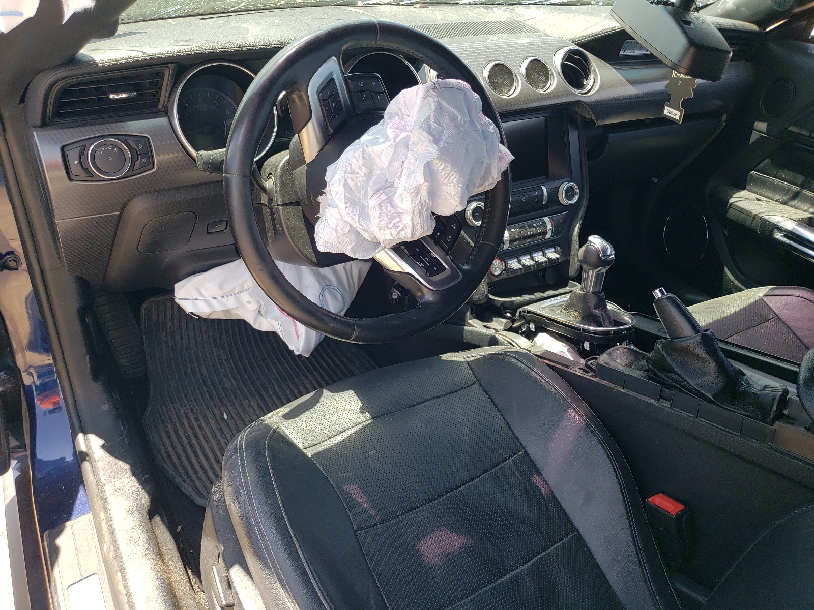 1FA6P8TD3L5114302 2020 Ford Mustang