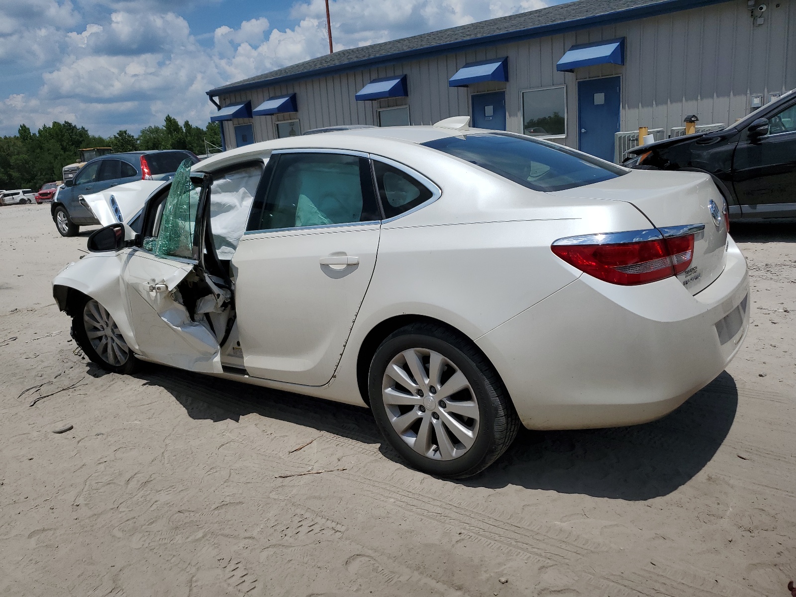 1G4PP5SK6G4104674 2016 Buick Verano