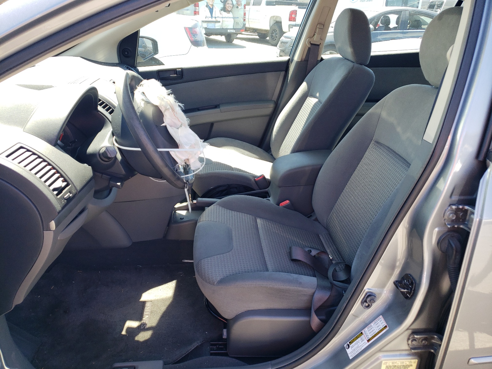 3N1AB61E28L725662 2008 Nissan Sentra 2.0