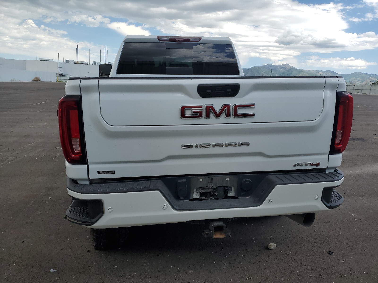 1GT19PEY7LF310889 2020 GMC Sierra K2500 At4