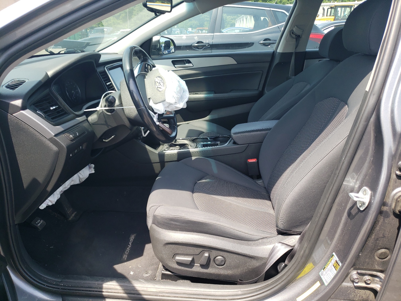 2019 Hyundai Sonata Limited vin: 5NPE34AF7KH817463