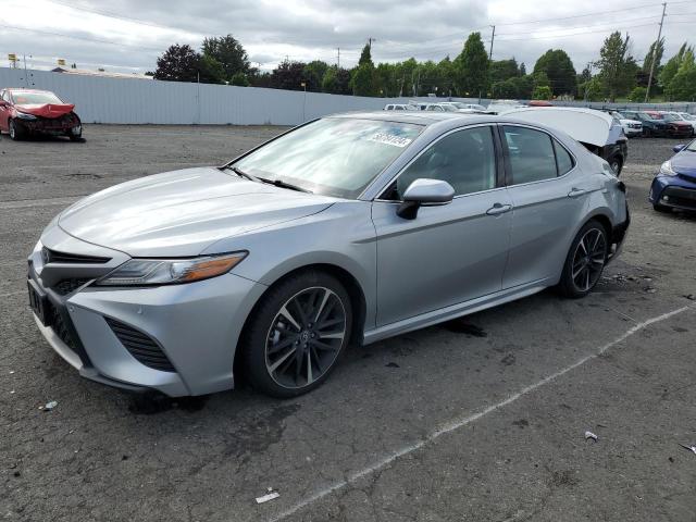  TOYOTA CAMRY 2019 Серебристый