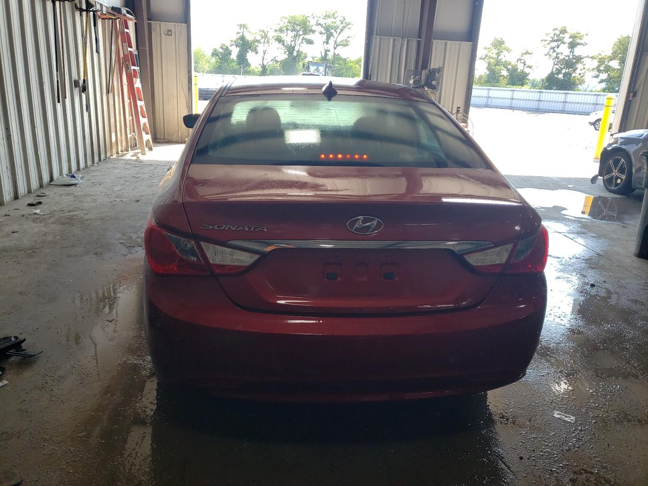 2012 Hyundai Sonata - Image 6