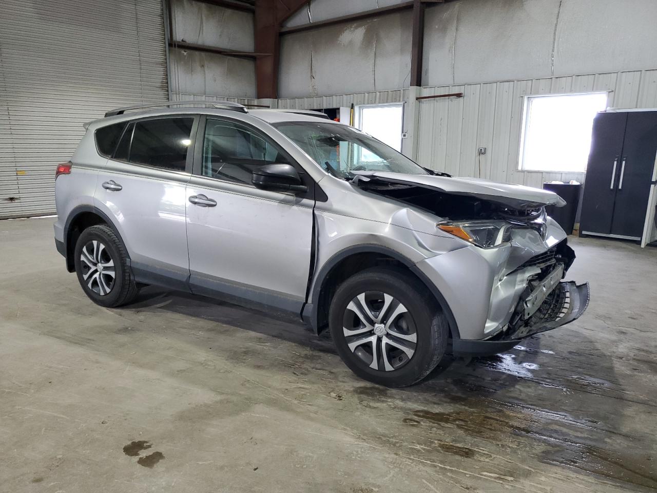 VIN 2T3BFREV2HW639472 2017 TOYOTA RAV4 no.4