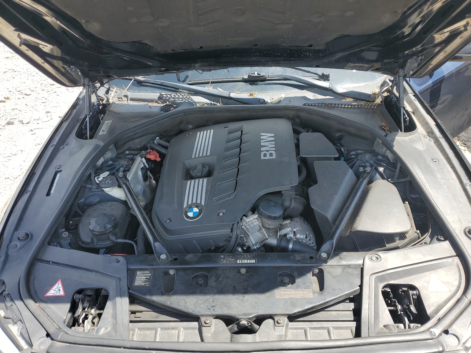 WBAFR1C53BC743618 2011 BMW 528 I