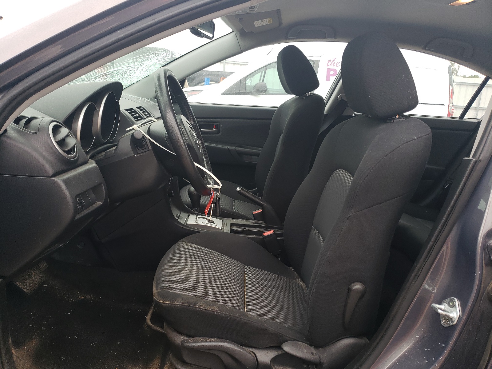 JM1BK12F771682681 2007 Mazda 3 I