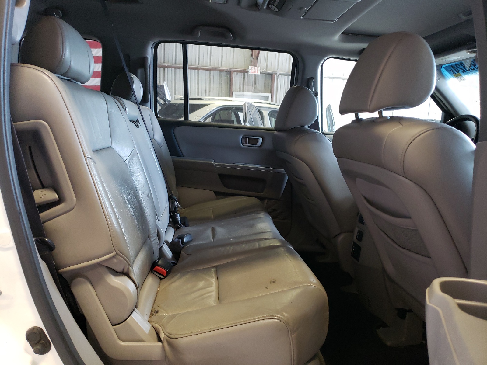 5FNYF3H61AB015525 2010 Honda Pilot Exl