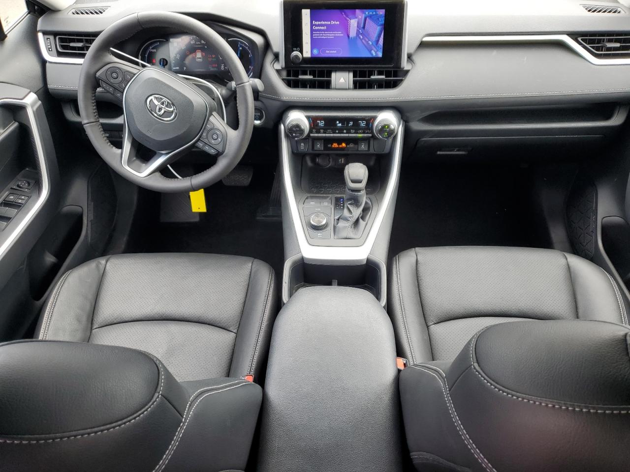 2023 Toyota RAV 4 - Image 8