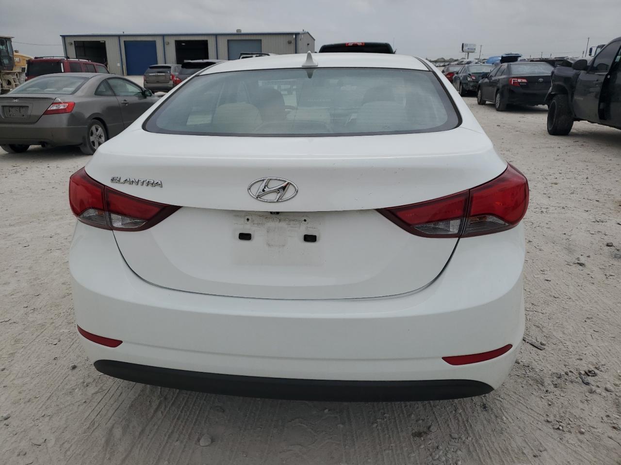 2014 Hyundai Elantra Se VIN: 5NPDH4AEXEH504643 Lot: 57330874