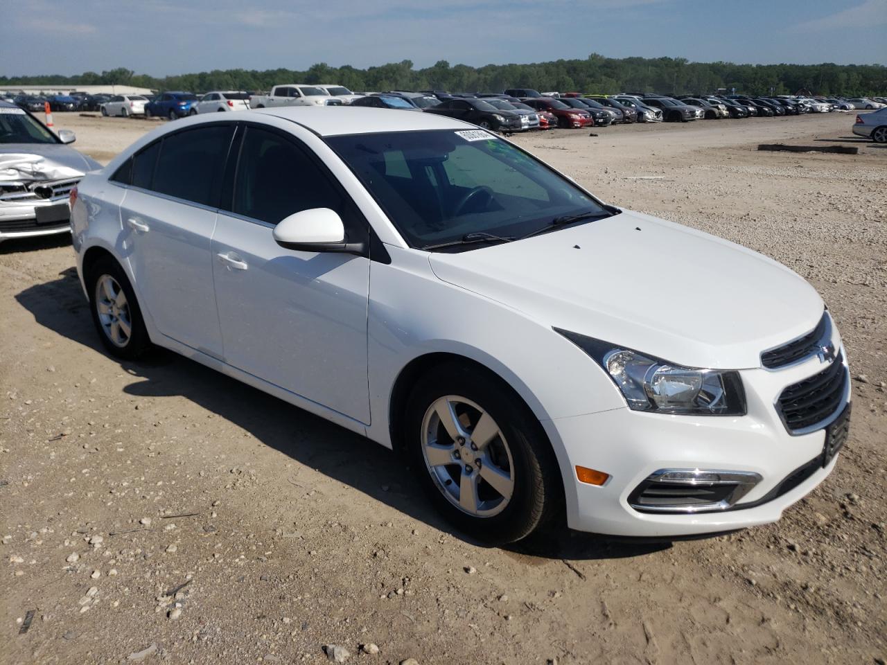 VIN 1G1PE5SB5G7171753 2016 CHEVROLET CRUZE no.4