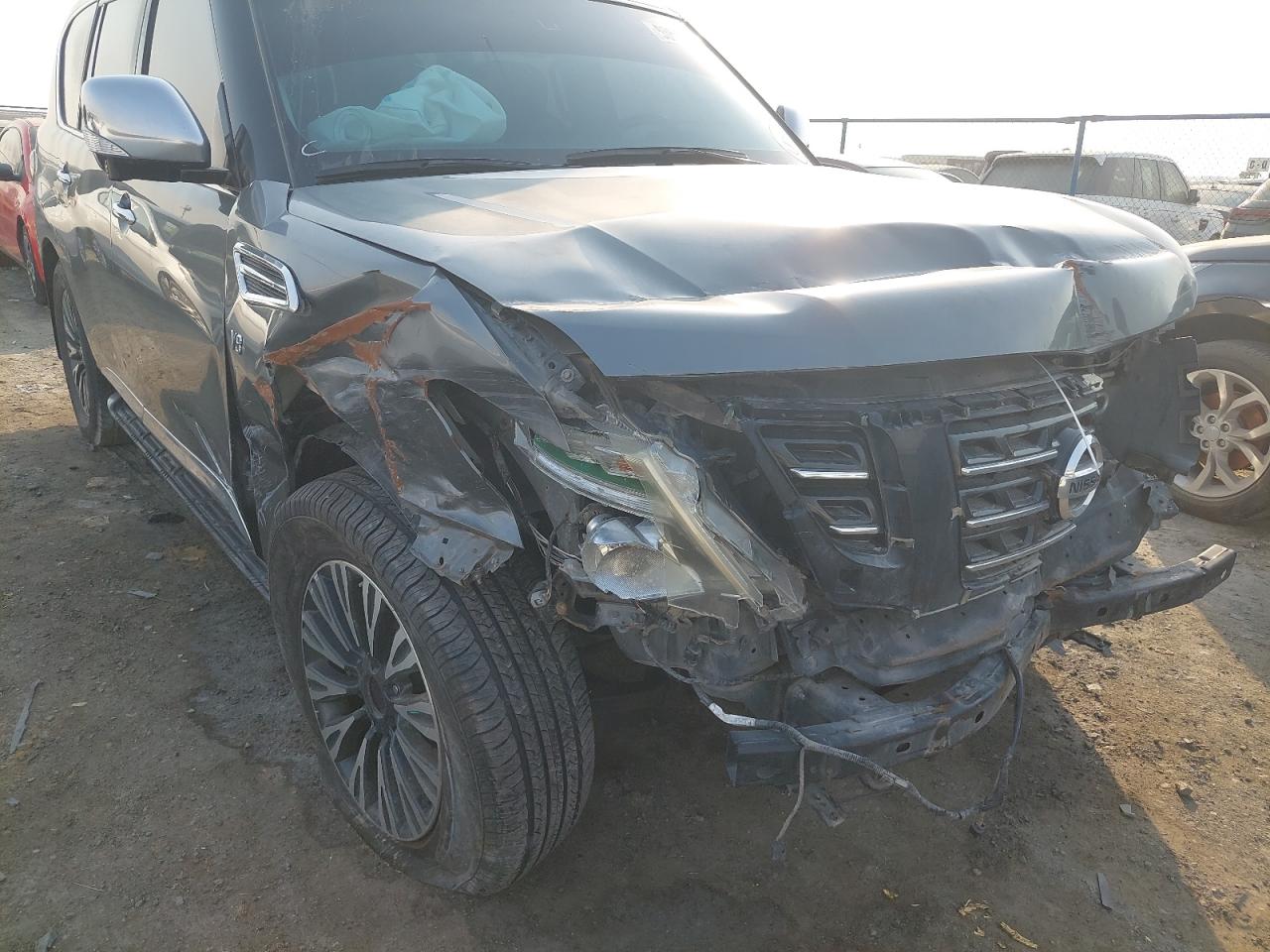 JN8AY2NY0E9092726 - 2014 Nissan Patrol - #58571174