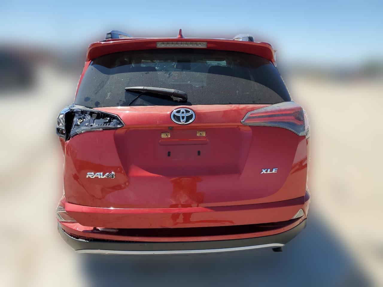 2017 Toyota Rav4 Xle VIN: JTMWFREV4HJ120889 Lot: 57873954