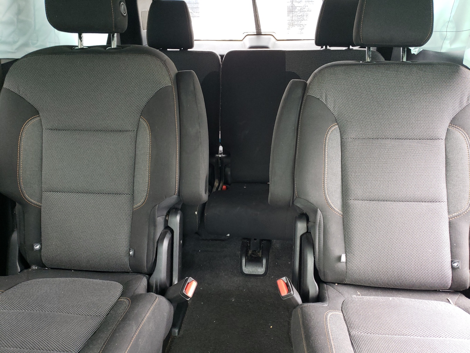 1GNERGKW3JJ103633 2018 Chevrolet Traverse Lt