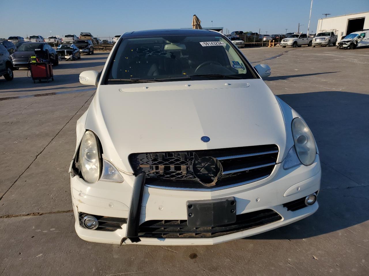2010 Mercedes-Benz R 350 4Matic VIN: 4JGCB6FE6AA107638 Lot: 59143234