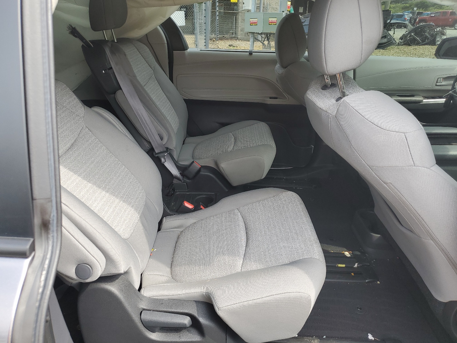 5TDKSKFC7NS066159 2022 Toyota Sienna Le