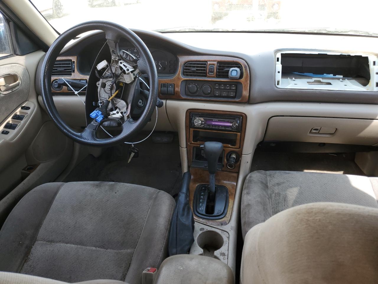 1999 Mazda 626 Es VIN: 1YVGF22C0X5835555 Lot: 57281104