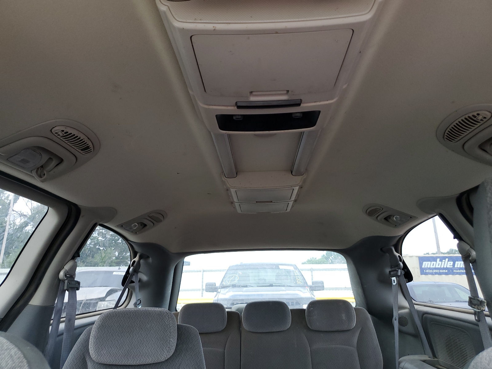 2C4GP54L85R574712 2005 Chrysler Town & Country Touring