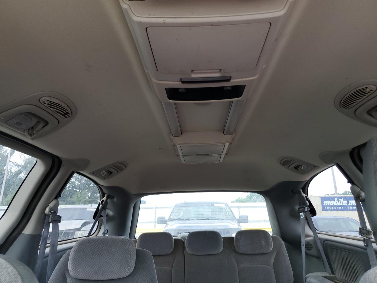 2005 Chrysler Town & Country Touring VIN: 2C4GP54L85R574712 Lot: 59343164