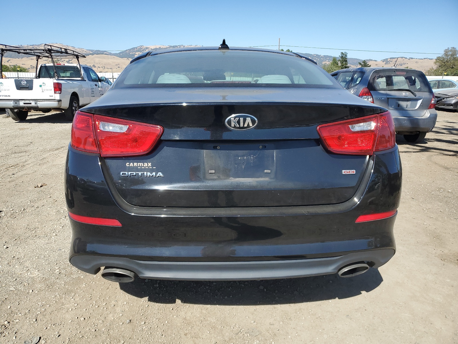 KNAGM4A76F5660106 2015 Kia Optima Lx