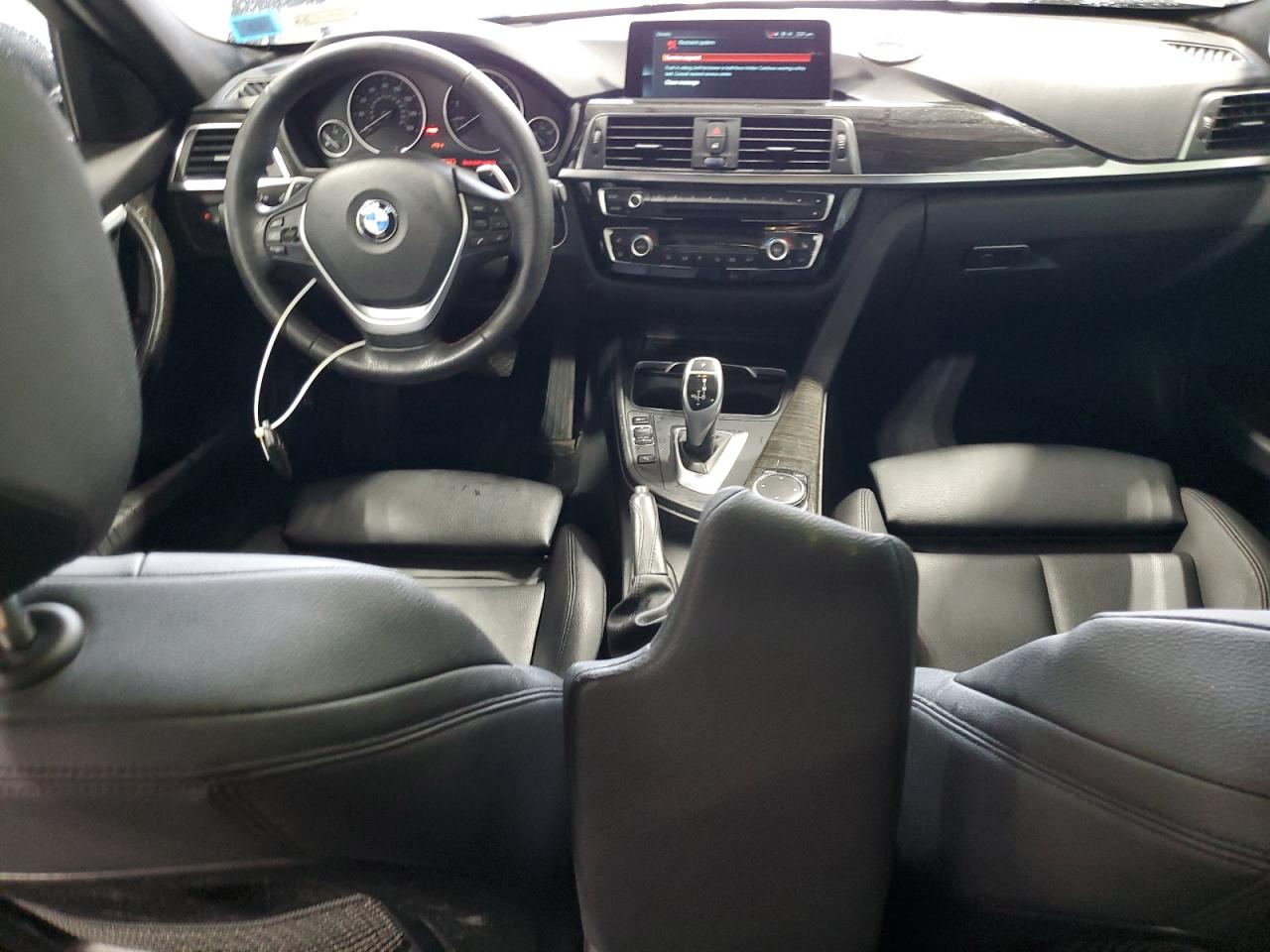 2017 BMW 330 Xi VIN: WBA8D9G58HNU59107 Lot: 60220174