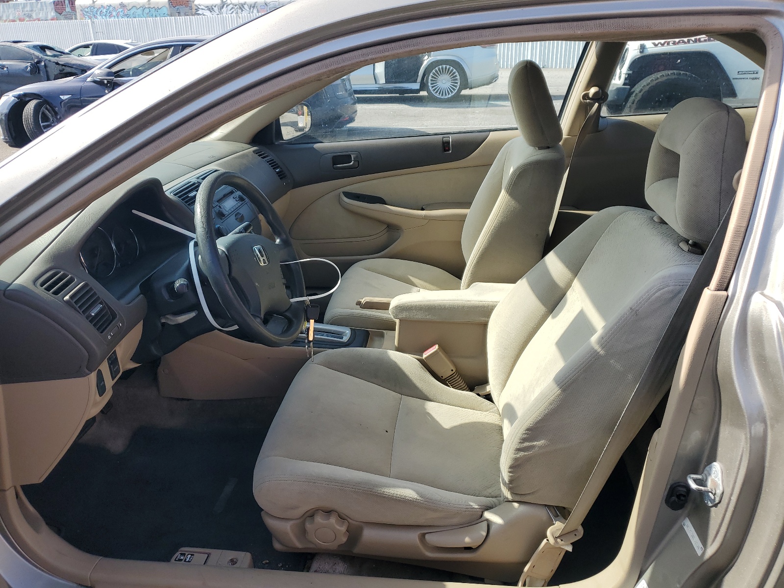 1HGEM22533L080316 2003 Honda Civic Lx