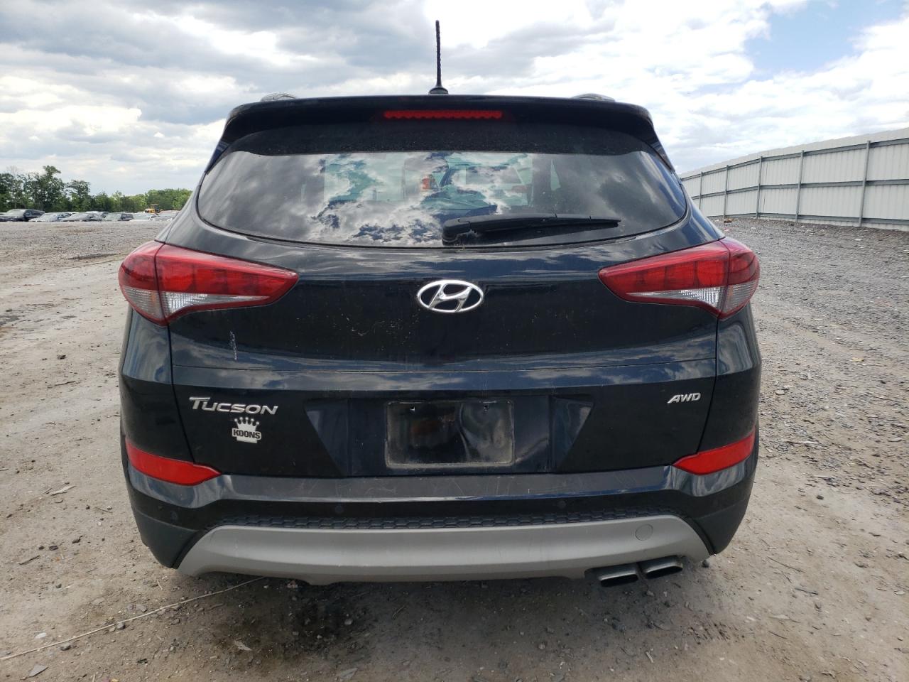 2017 Hyundai Tucson Limited VIN: KM8J3CA2XHU569368 Lot: 58329364