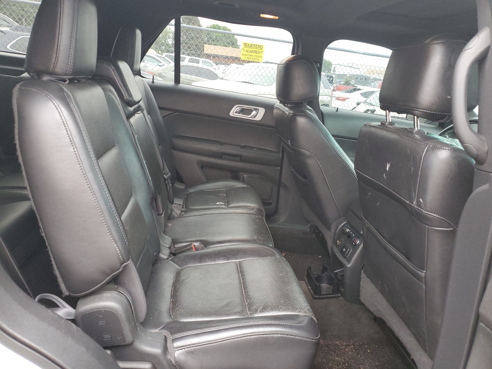 1FMHK8F89BGA09911 2011 Ford Explorer Limited