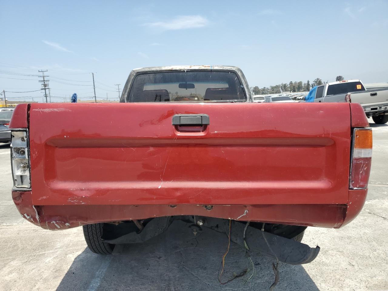 1993 Toyota Pickup 1/2 Ton Short Wheelbase Stb VIN: 4TARN81A5PZ136821 Lot: 59746404