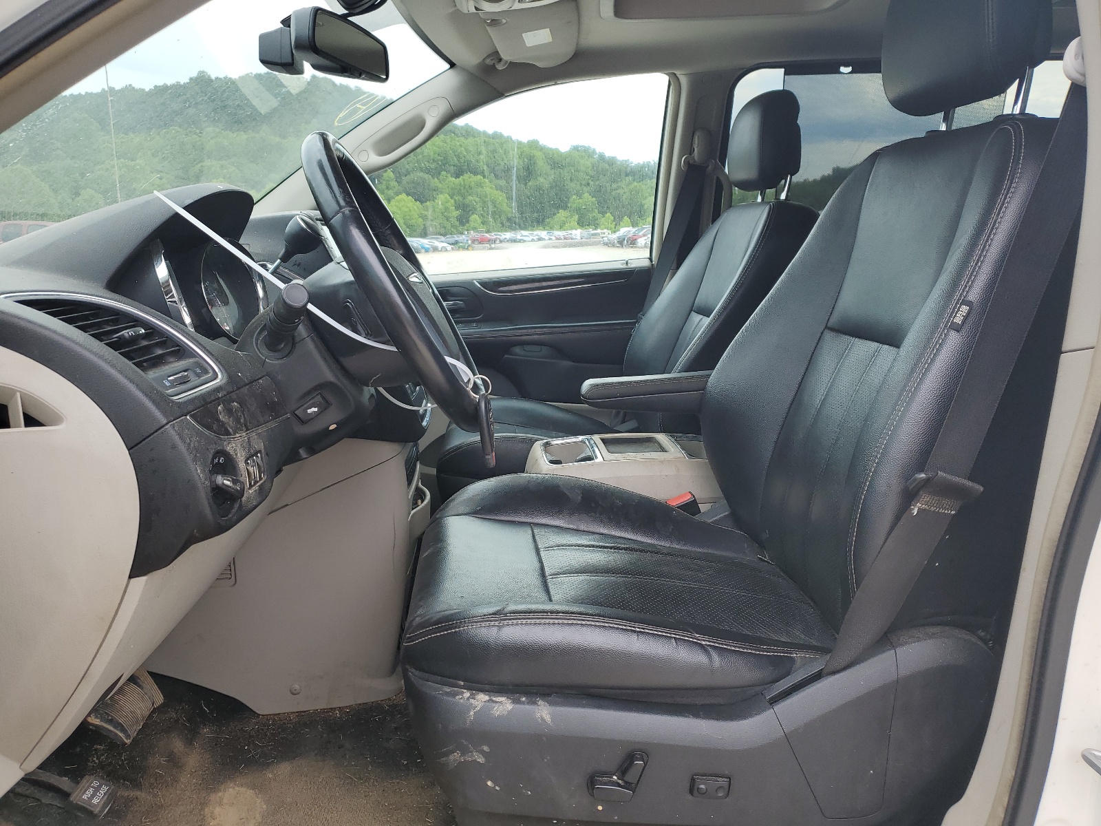 2C4RC1CG3CR118017 2012 Chrysler Town & Country Touring L