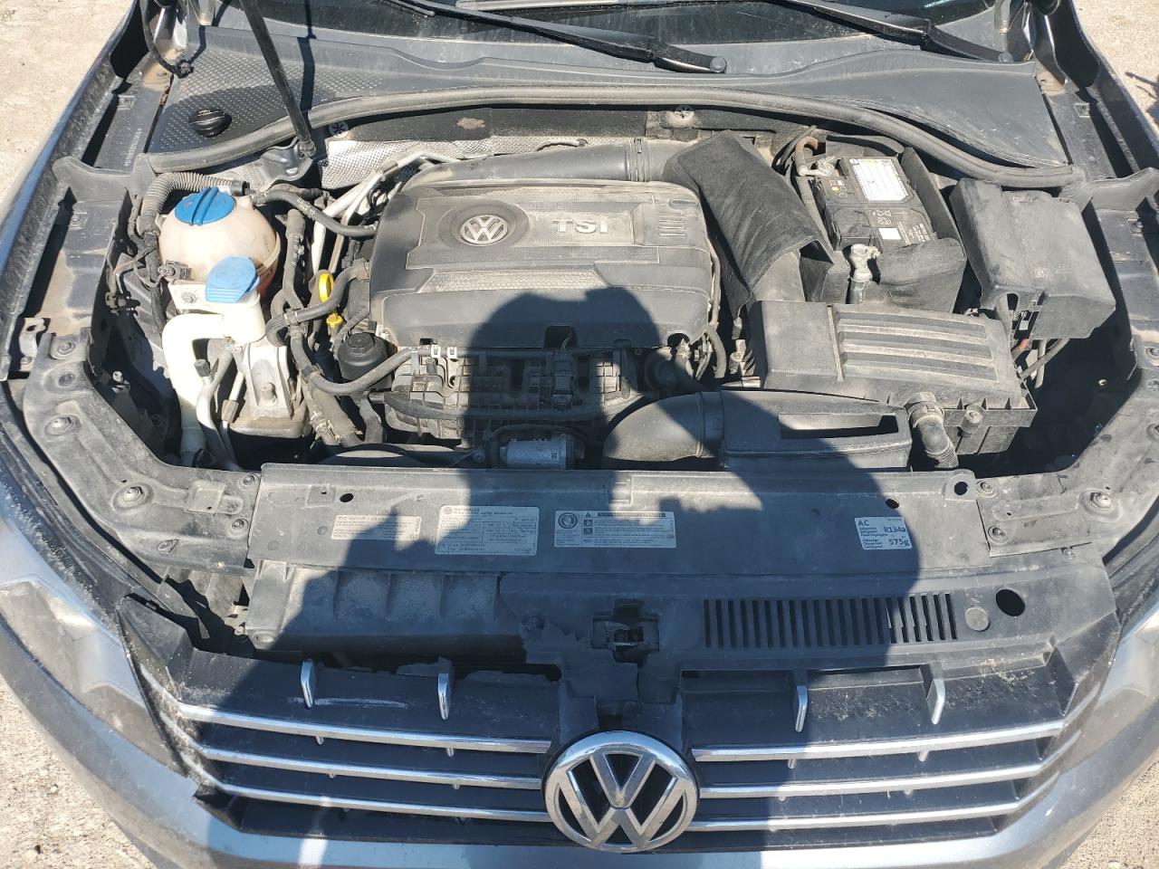 1VWCT7A33EC049413 2014 Volkswagen Passat Sel