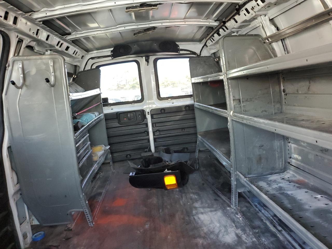 2017 Chevrolet Express G2500 VIN: 1GCWGAFG6H1221141 Lot: 58487934