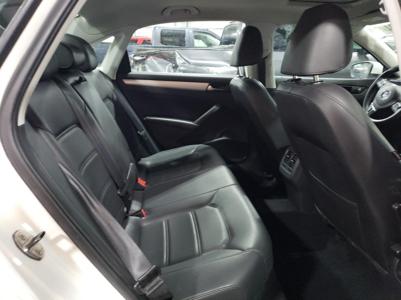 2013 Volkswagen Passat Se VIN: 1VWBH7A33DC111839 Lot: 57472494