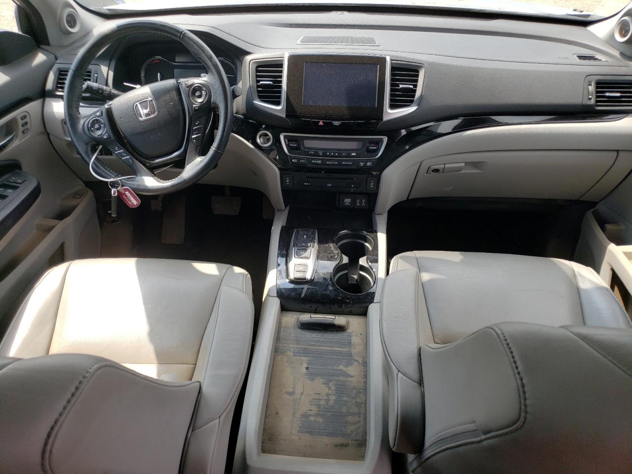 2016 Honda Pilot Touring VIN: 5FNYF6H98GB063138 Lot: 61061384