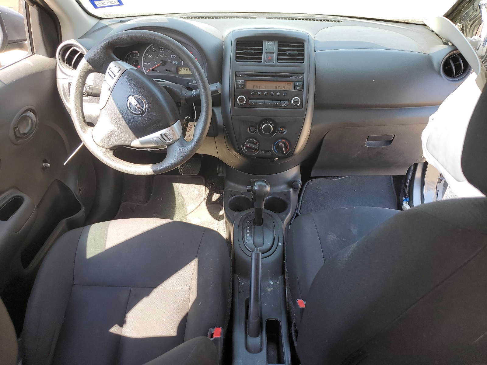 3N1CN7AP3JL853874 2018 Nissan Versa S