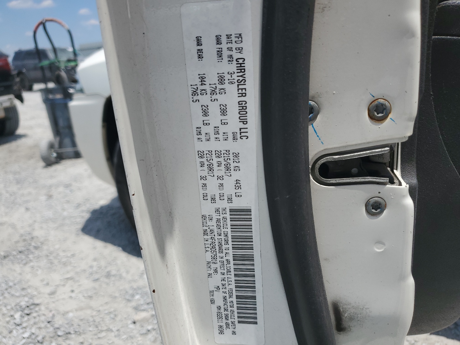 1J4NT4FA2AD575810 2010 Jeep Compass Sport