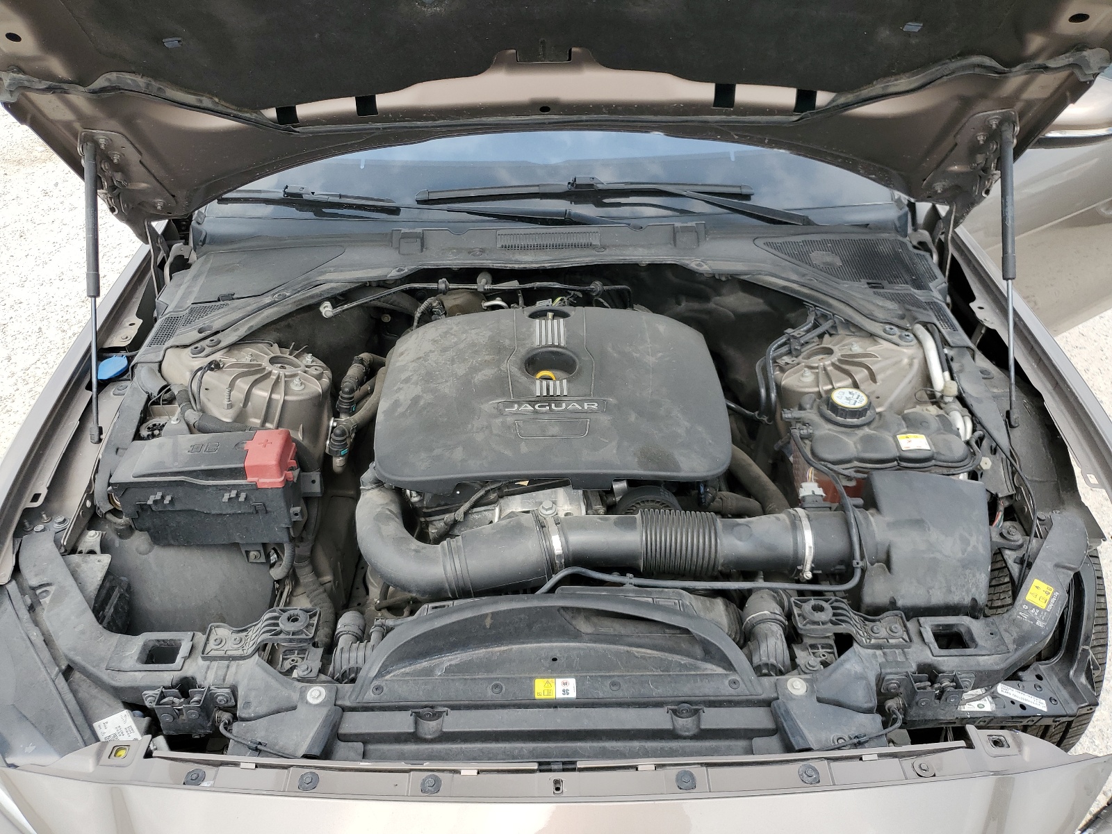 SAJAE4BG4HA963756 2017 Jaguar Xe Prestige