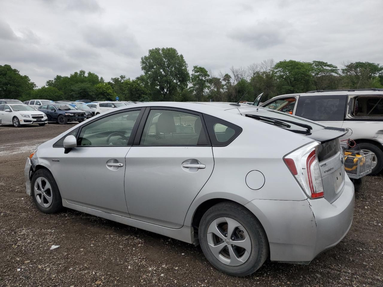 2015 Toyota Prius - Image 2