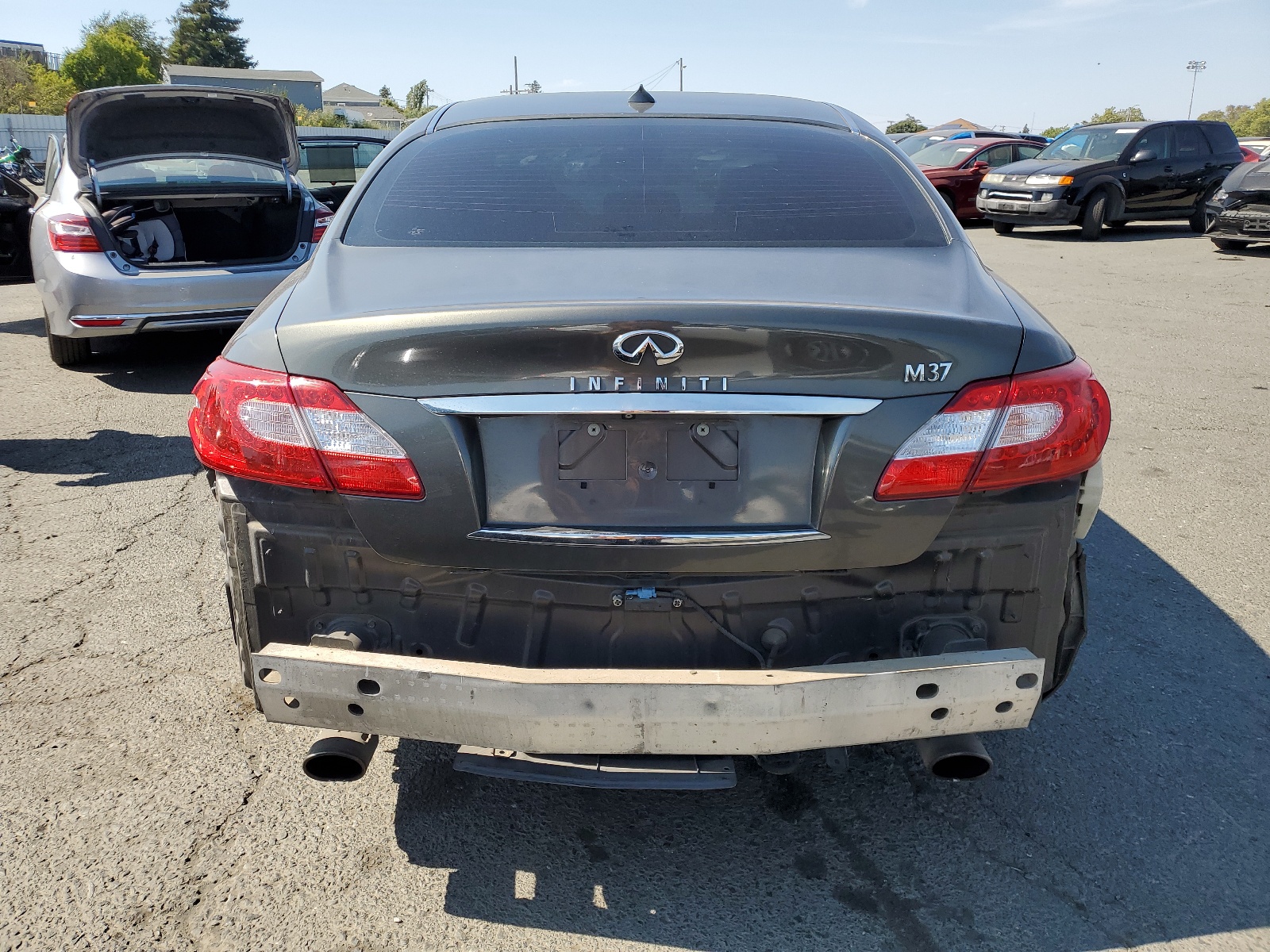 JN1BY1AP8CM336174 2012 Infiniti M37