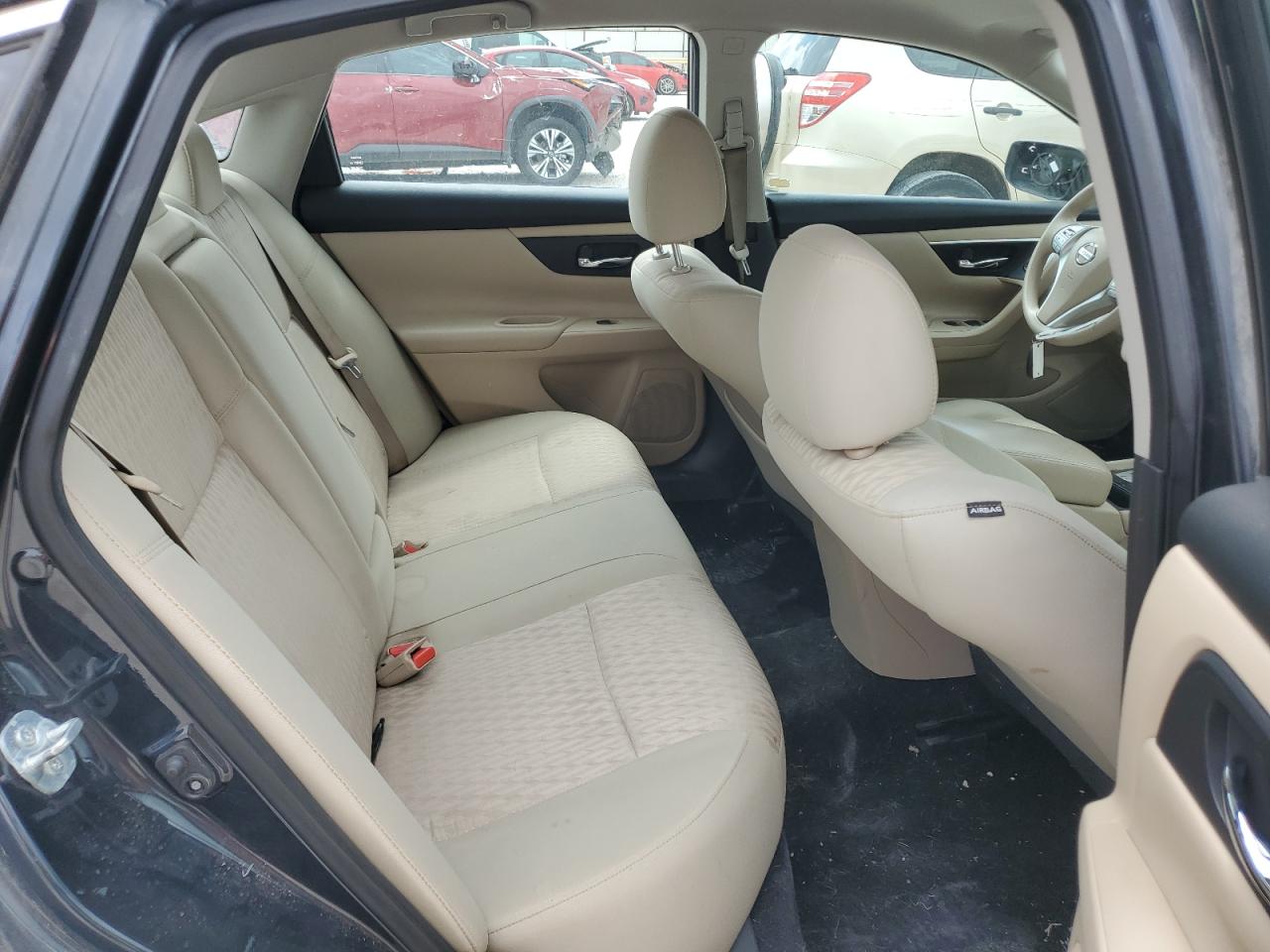 2017 Nissan Altima - Image 10
