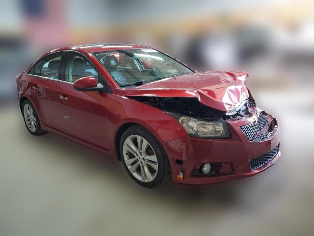  CHEVROLET CRUZE 2014 Красный