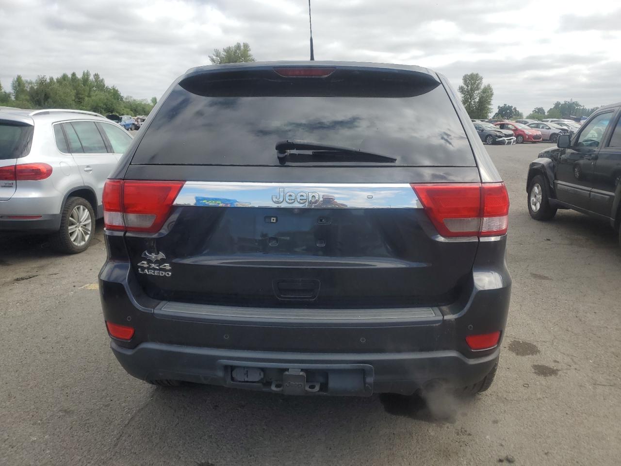 1J4RR4GGXBC503618 2011 Jeep Grand Cherokee Laredo