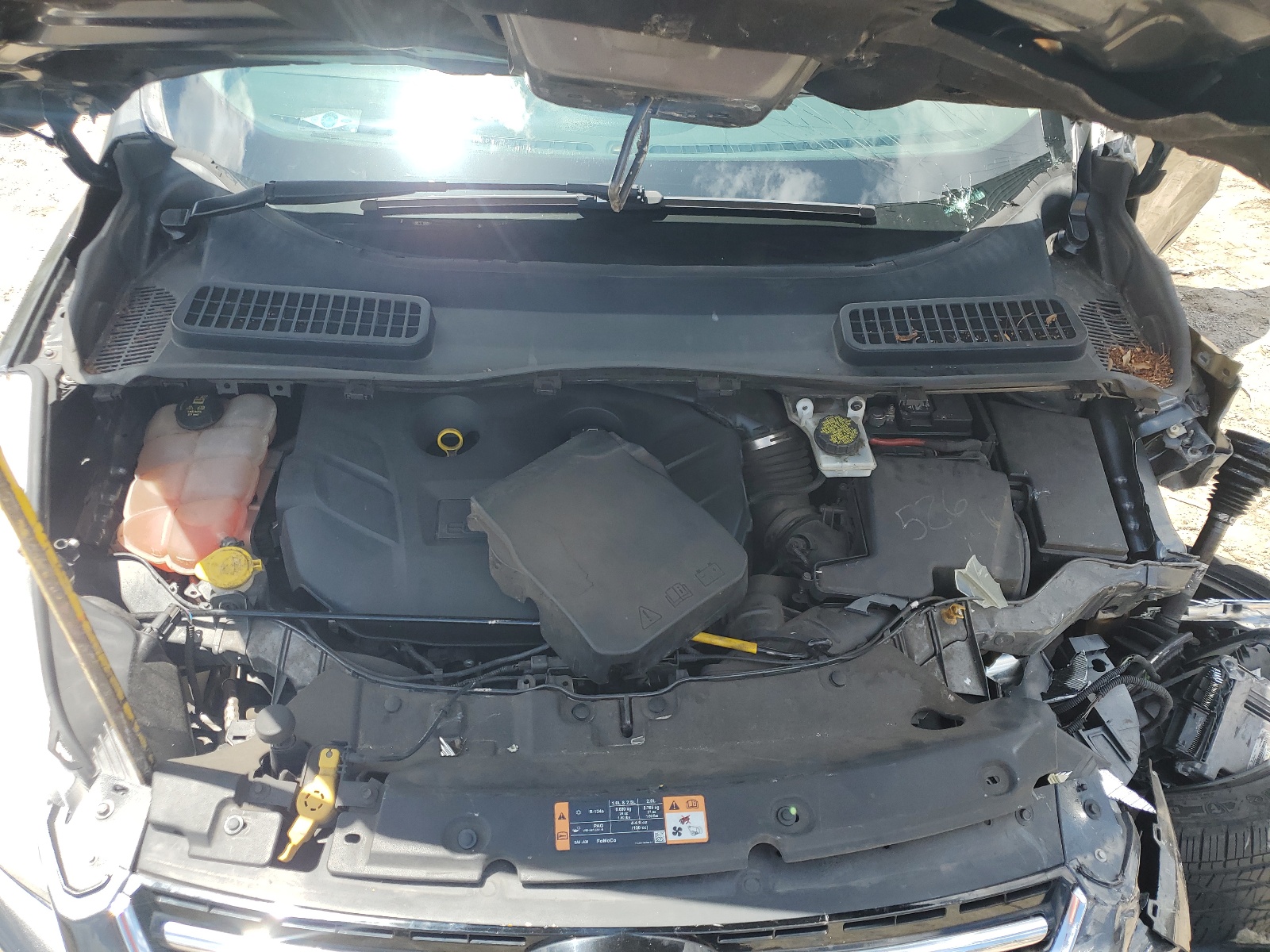 1FMCU0J94GUC86299 2016 Ford Escape Titanium