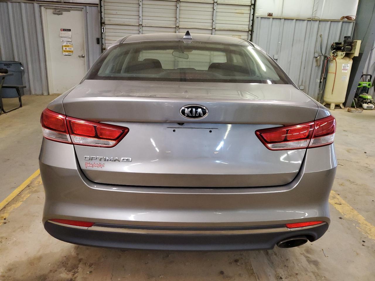 2017 Kia Optima Lx VIN: 5XXGT4L31HG148932 Lot: 61009154