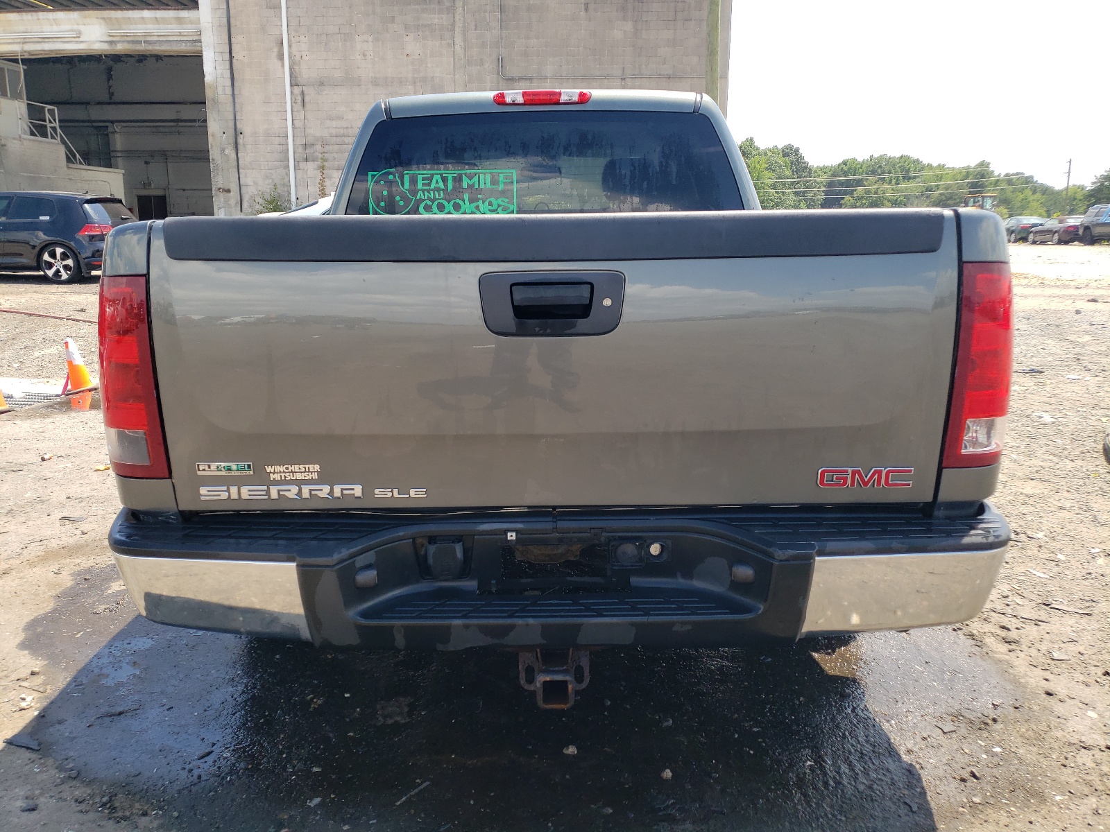 3GTP2VE35BG112672 2011 GMC Sierra K1500 Sle