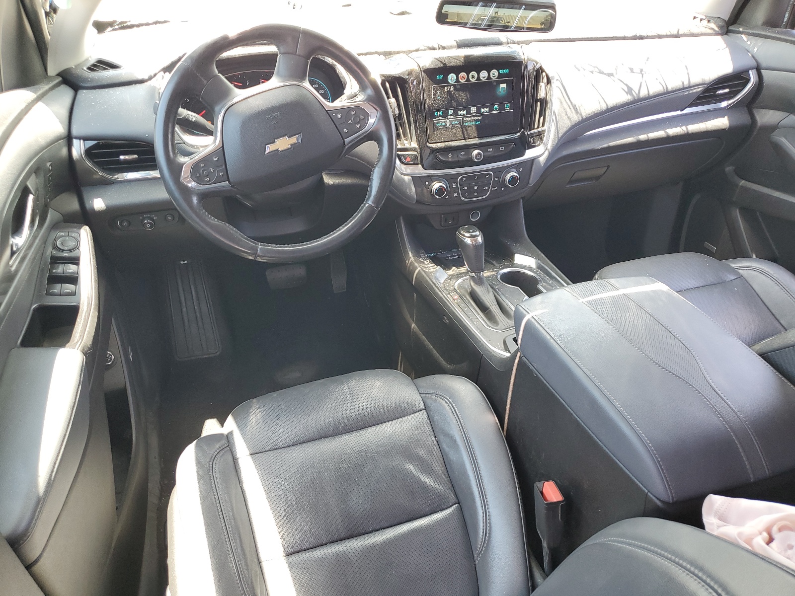 1GNERKKW3JJ127241 2018 Chevrolet Traverse Premier