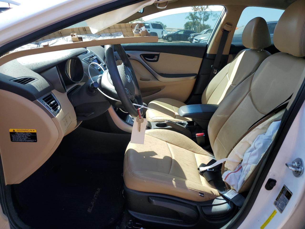 2013 Hyundai Elantra - Image 7