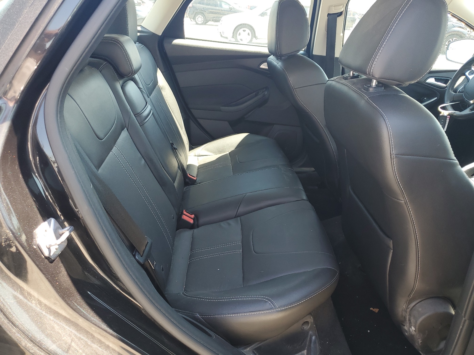 1FADP3N29DL158209 2013 Ford Focus Titanium