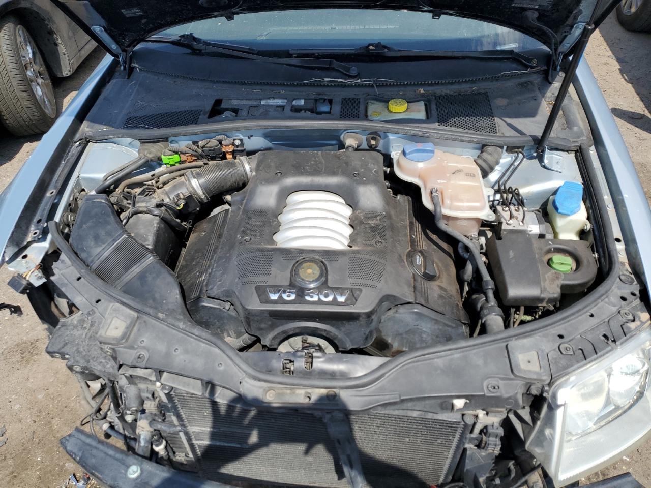 2002 Volkswagen Passat Glx VIN: WVWRH63B02P444246 Lot: 59287654