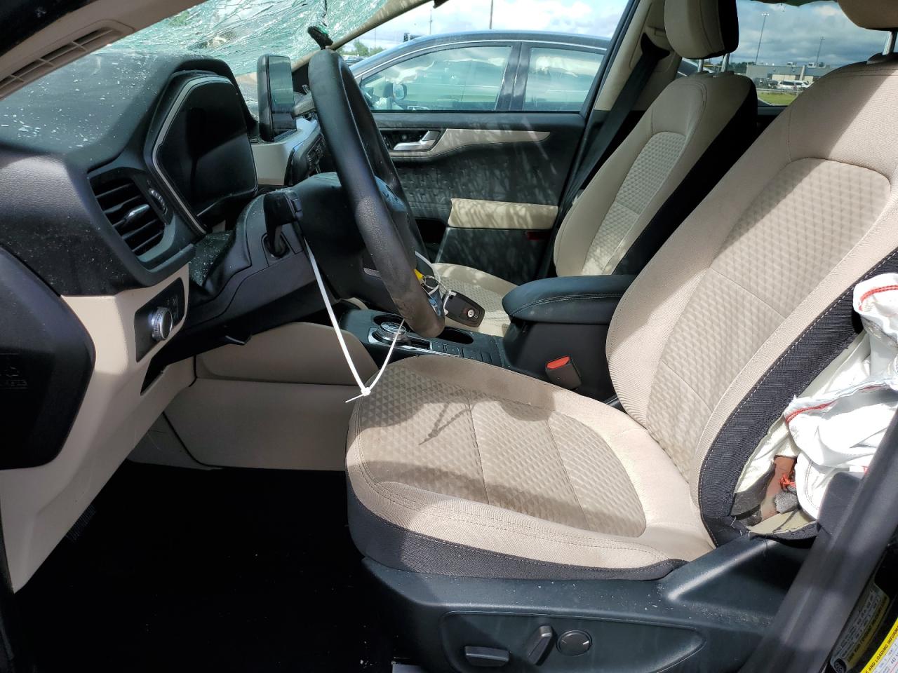 2020 Ford Escape Se VIN: 1FMCU9G66LUC57978 Lot: 60564134